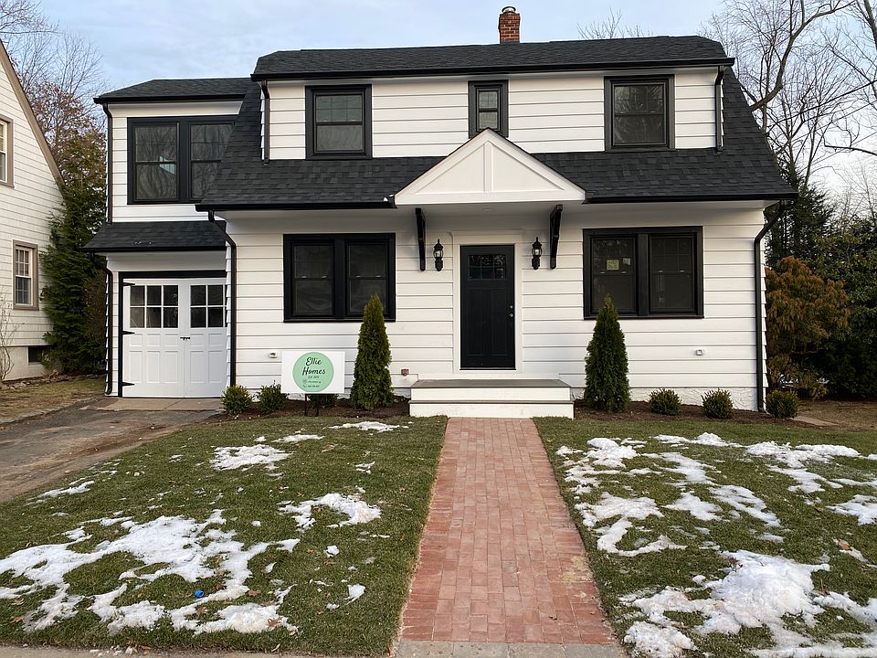 1st image of 22 Parker Pl