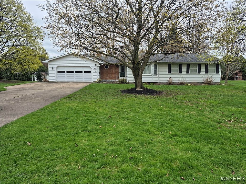 1st image of 9 Miller Dr