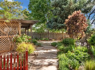 1524 Escondida Ct, Santa Fe, NM 87507