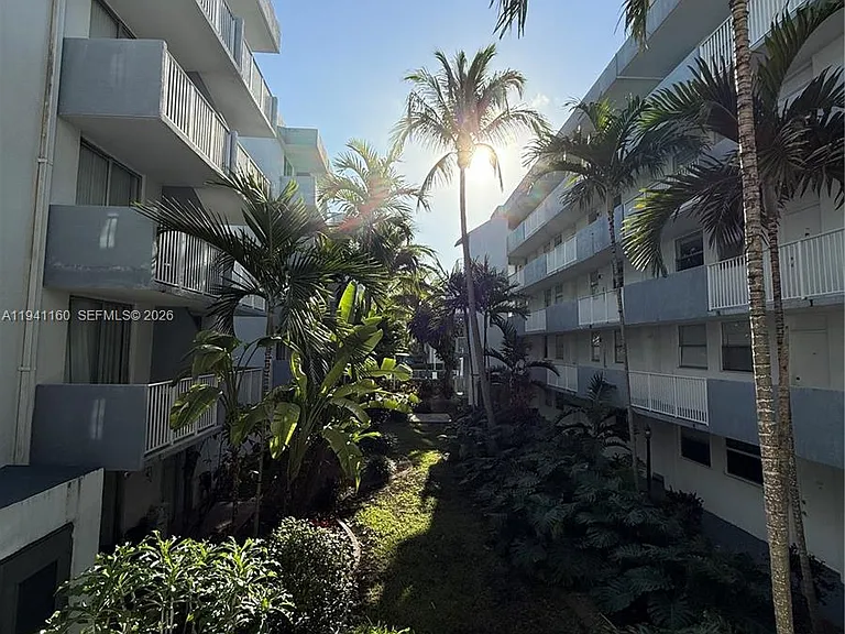1801 S Treasure Dr #212A — Photo 1