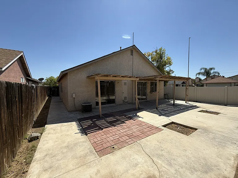 480 Prairie Way — Photo 21