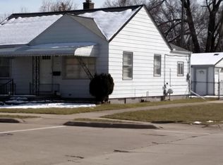 11006 Essex Ave, Warren, MI 48089