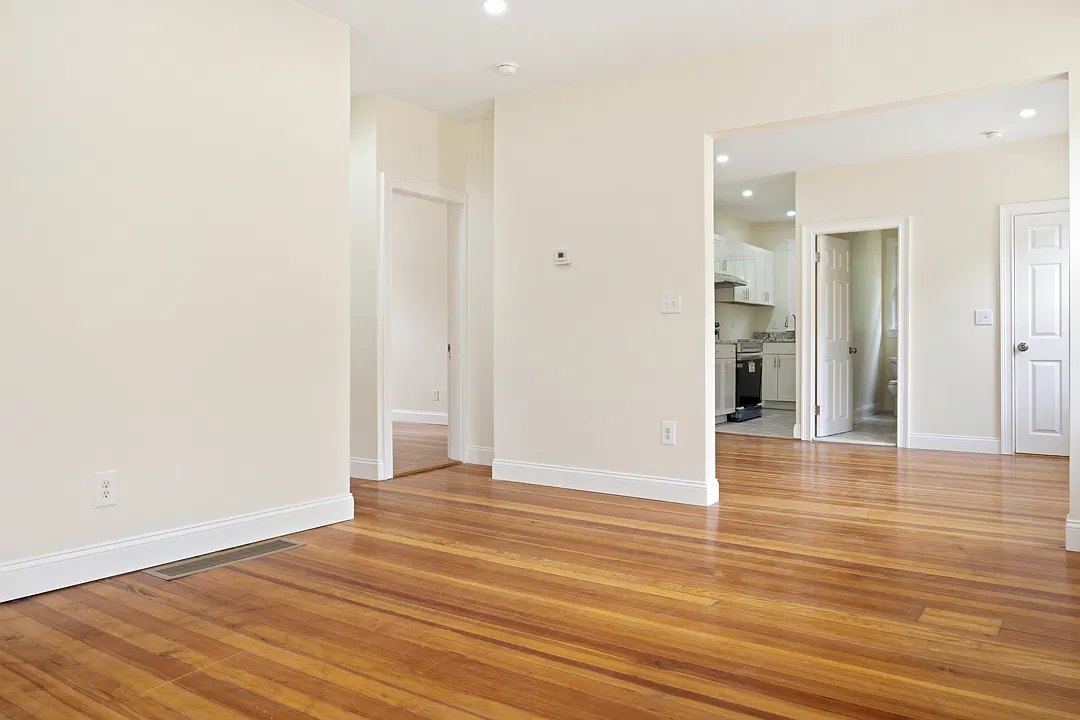 3 bed, 1764 sqft, $2,750 — Photo 4
