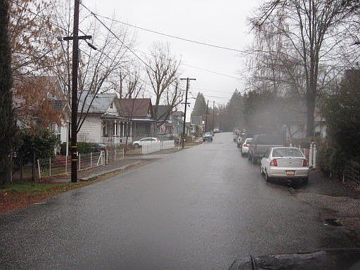 2nd image of 135 Conaway Ave