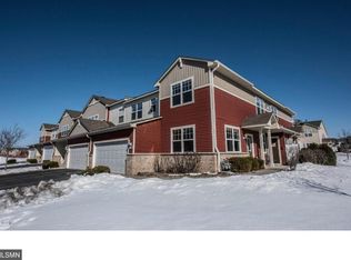 1646 White Pine Way UNIT A, Carver, MN 55315