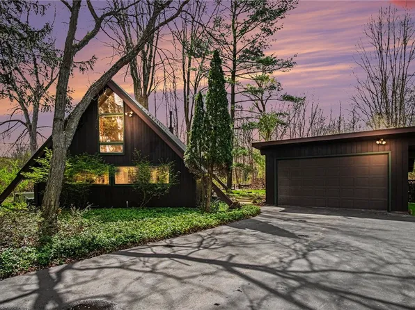 295 Elmgrove Rd, Rochester, NY 14626