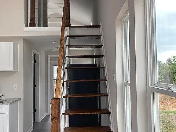 Lot 4 stairs to upper loft
