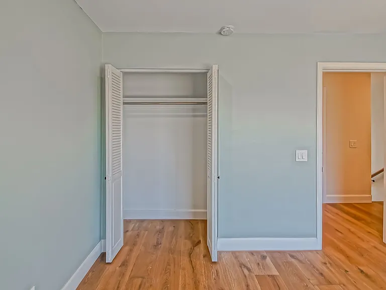 14 Aries Ct — Photo 32