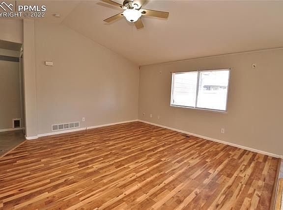 3rd image of 1863 Woodpark Dr