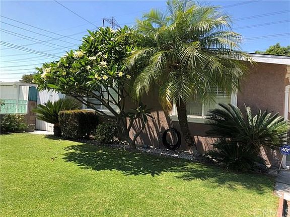 3rd image of 3955 Abbeywood Ave