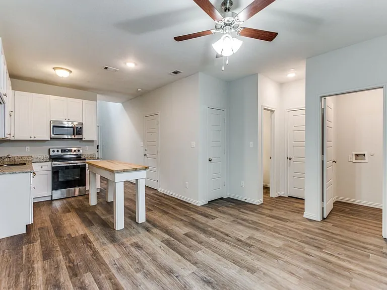 3303 Heritage Ln #3303 — Photo 9