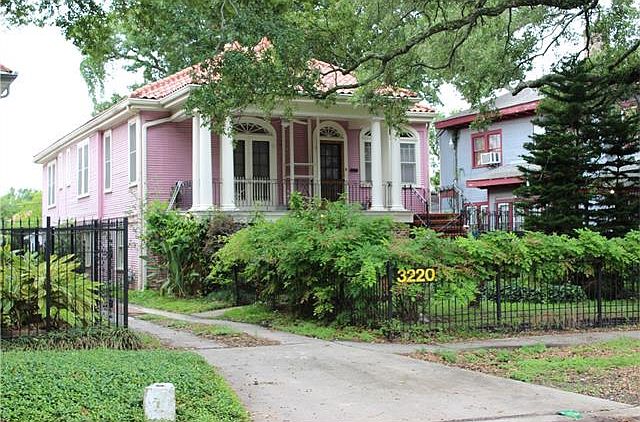 2nd image of 3220 Louisiana Avenue Pkwy