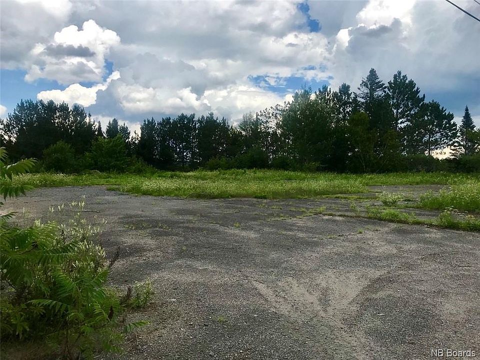 3131 Woodstock Rd, Fredericton, NB E3C 1R2 MLS NB083689 Zillow