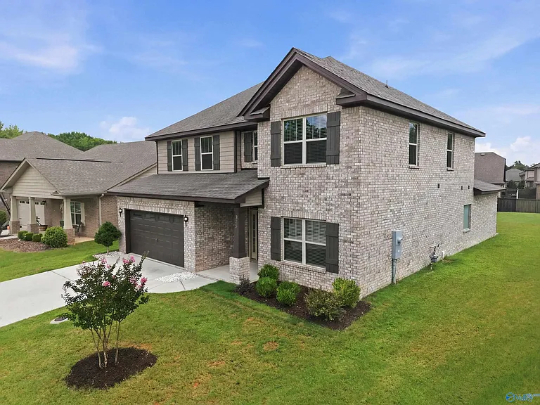122 Kretzer Ct — Photo 28