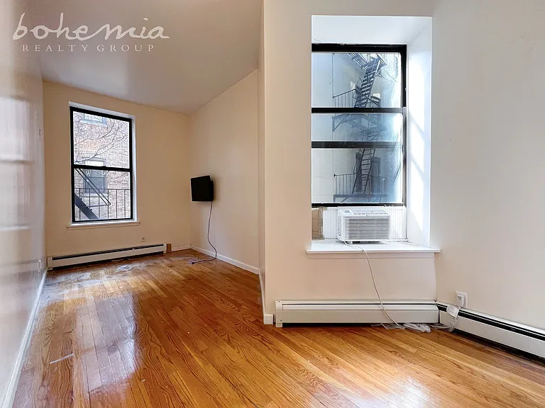 140 W 112th St #3B — Photo 3