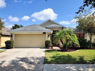 10737 Standing Stone Dr, Wimauma, FL 33598