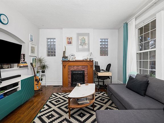 2nd image of 3435 Dunnica Ave