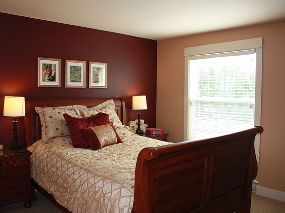 Comfortable Bedroom
