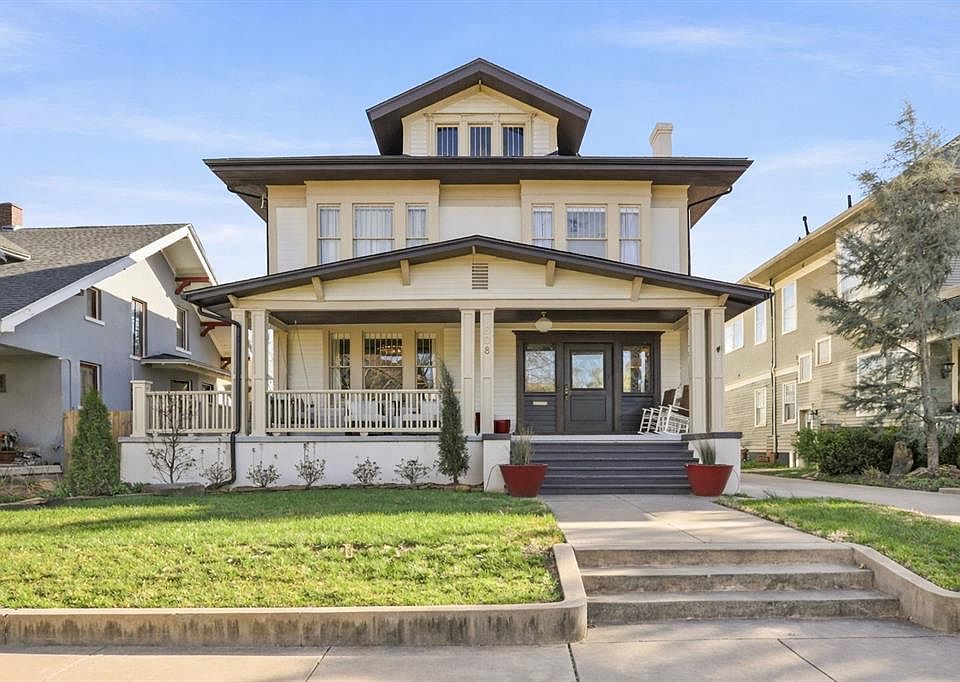 1st image of 808 NW 17th St
