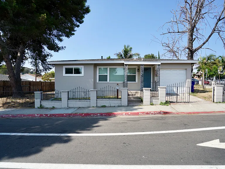 3996 Market St — Photo 16