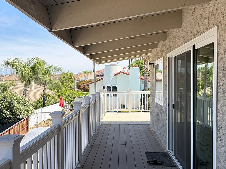 22446 Loch Lomond Dr — Photo 14