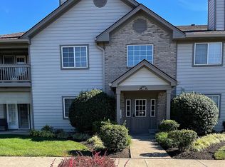 1203 Taxus Top Ln UNIT 102, Middletown, KY 40243