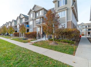 644 Woodlawn Rd E #A, Guelph, ON