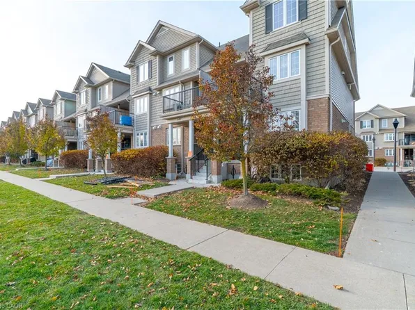 644 Woodlawn Rd E #A, Guelph, ON N1E 0K4