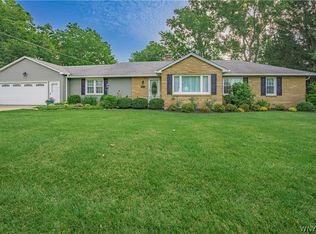 210 Windermere Rd, Lockport, NY 14094