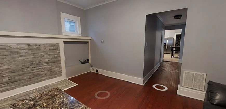 1322 Madison St — Photo 3
