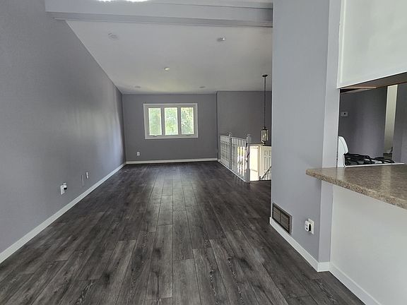 2nd image of 8461 Sheridan Ave N