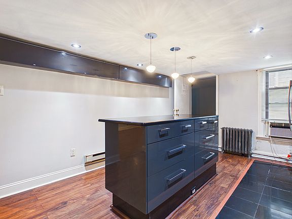 5th image of 1409 Monroe St NE #2