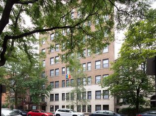 817 W Lakeside Pl #D015, Chicago, IL 60640