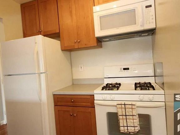 5th image of 5160 Diamond Heights Blvd