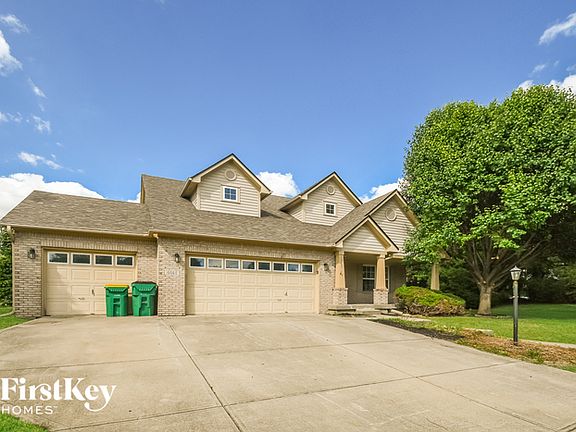 2nd image of 15560 Wildflower Ln
