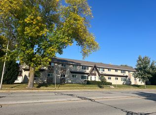 6237 S 13th St UNIT 14, Milwaukee, WI 53221