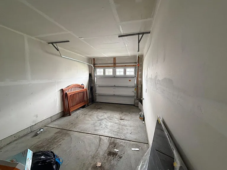 310 Mantoloking Dr — Photo 15