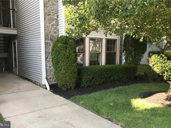 37 Bridgewater Dr #37, Marlton, NJ 08053