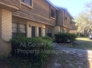 12071 117th St N, Seminole, FL 33778