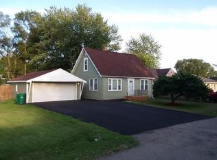 1603 N Hickory Ave, Round Lake Beach, IL 60073