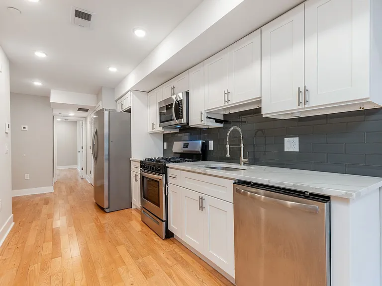 2521 Cecil B Moore — Photo 17