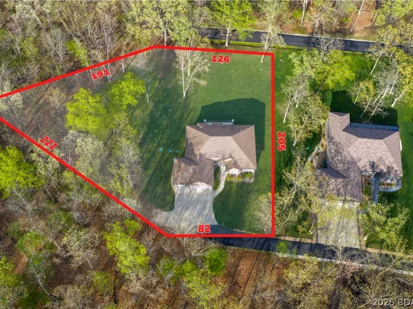 132 Antler Point, Linn Creek, MO 65052