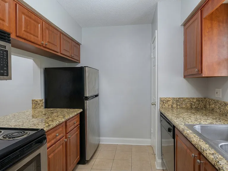 120 S Church Ave #201 — Photo 12