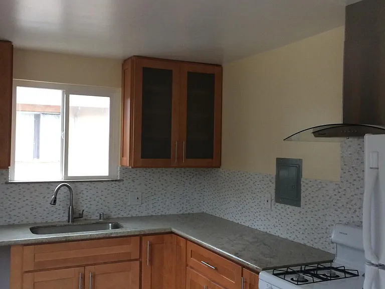 2361 Grande Vista Pl — Photo 5