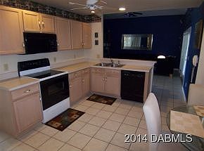 4th image of 5499 Saint Regis Way