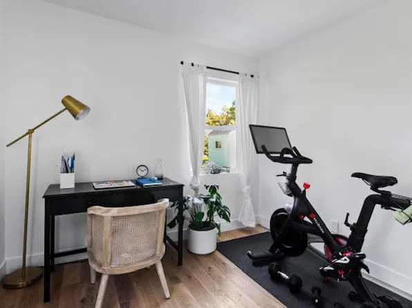 2121 E Westminster Ave, Salt Lake City, UT 84108