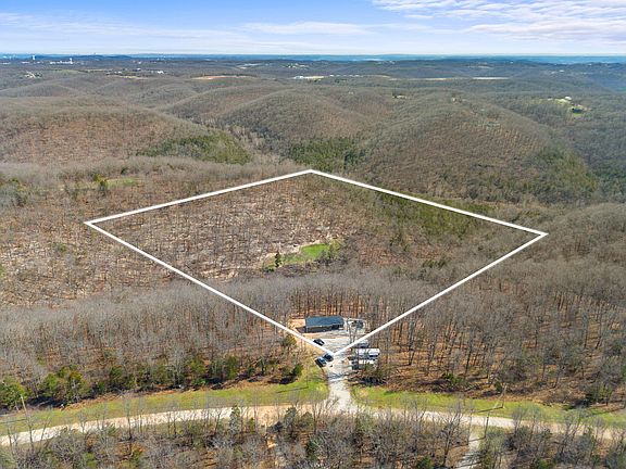 2nd image of 1590 Red Rock Road