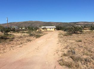 205 S El Rancho Bonito Rd, Cornville, AZ 86325