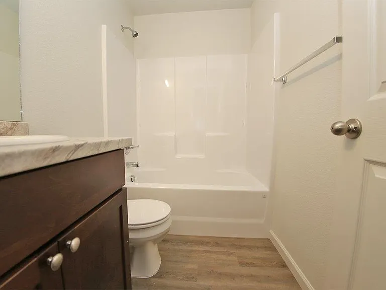 6334 Yellowstone Rd #B — Photo 11