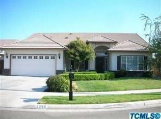 1280 Pecan Ave, Tulare, CA 93274